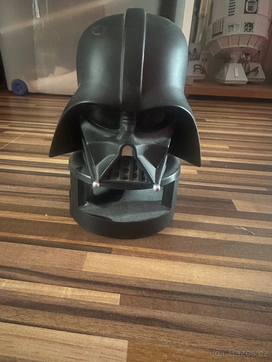 Prodám sběratelsky reprak darth vader - 2