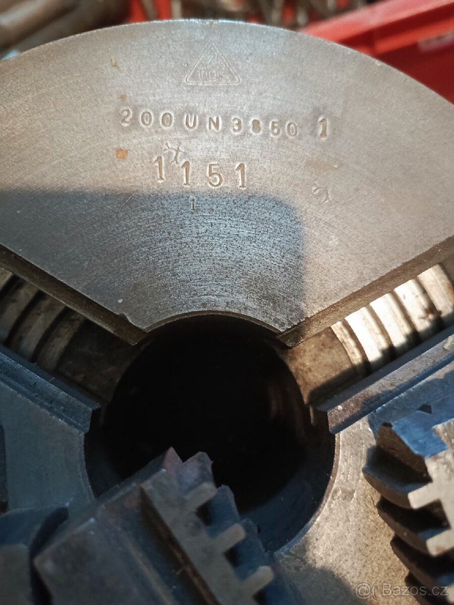 Soustružnická sklíčidla TOS 200 mm - 2