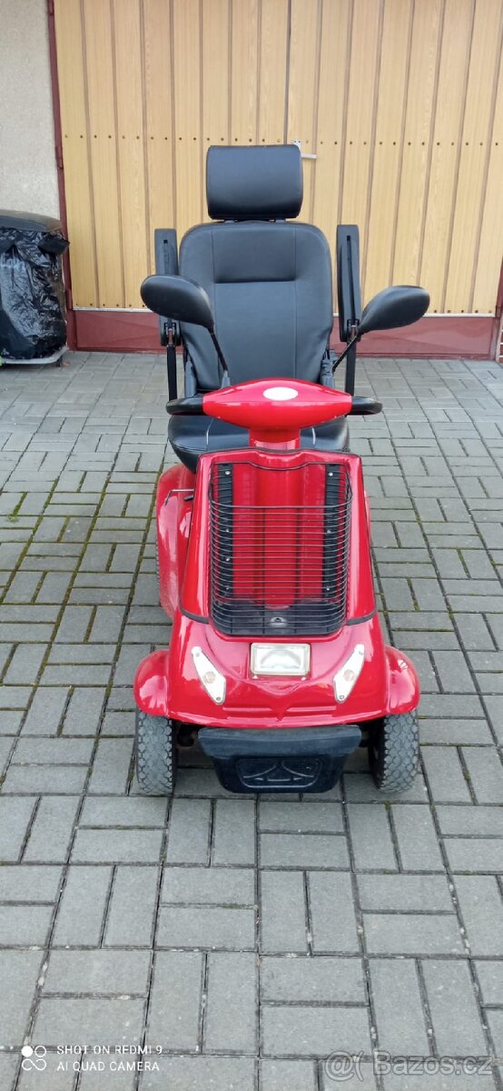 Prodám Elektrický invalidní vozík Selvo 4800 pro seniory