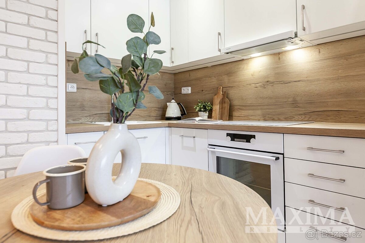 Byt 2+kk o ploše 41 m2 - Praha, Modřany - 2