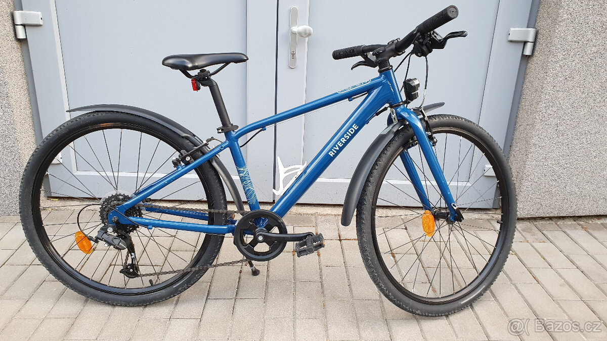 Kolo Decathlon Riverside (9–12 let) vč. helmy - jako nové - 2