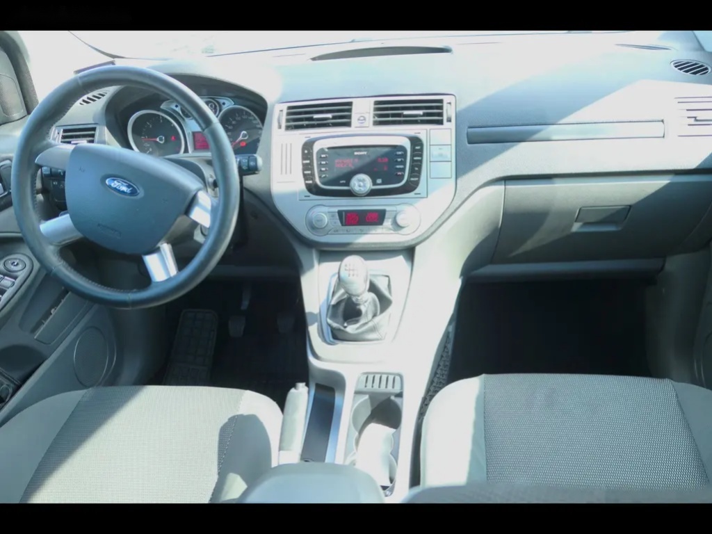 Ford Kuga, Ford Kuga Titanium 4x4 2.0 TDC - 2