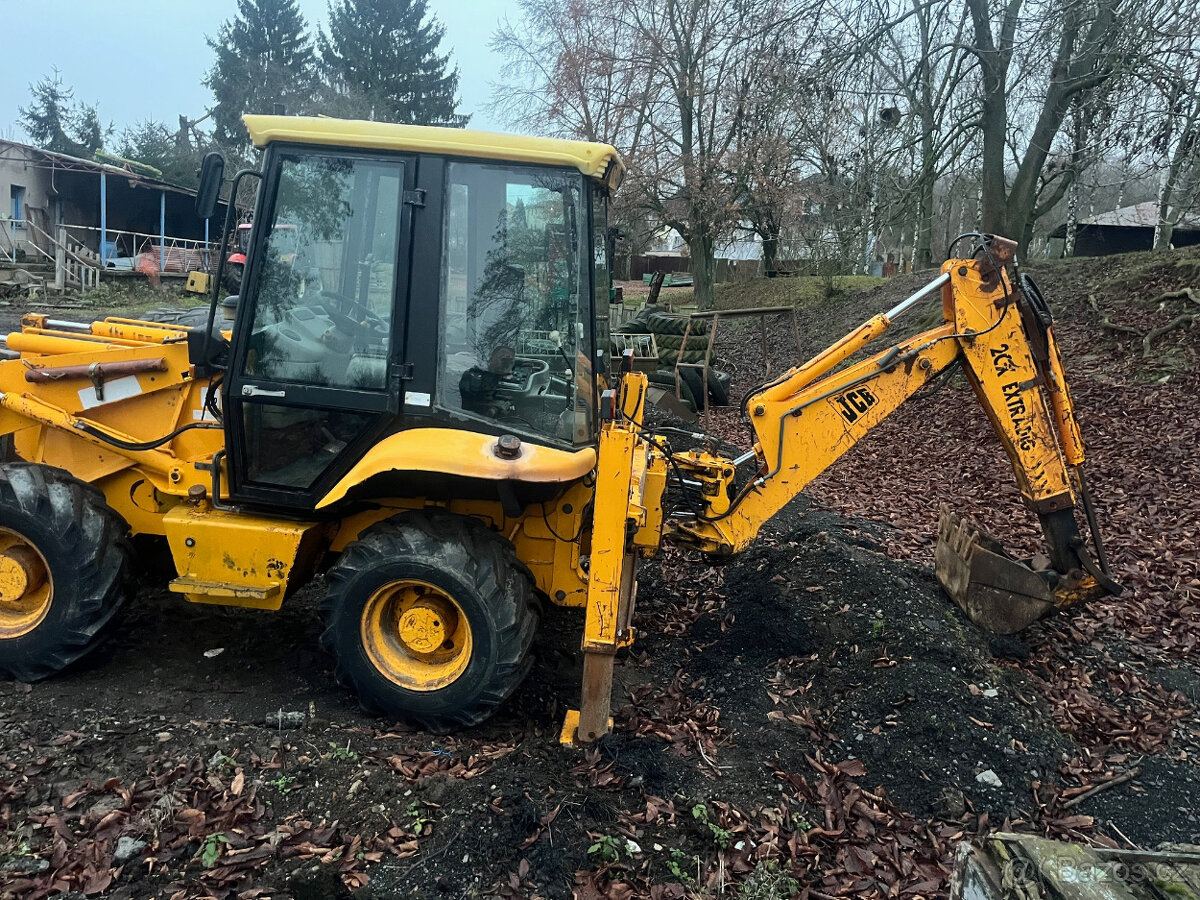 Traktorbagr JCB 2CX 4x4 - 2