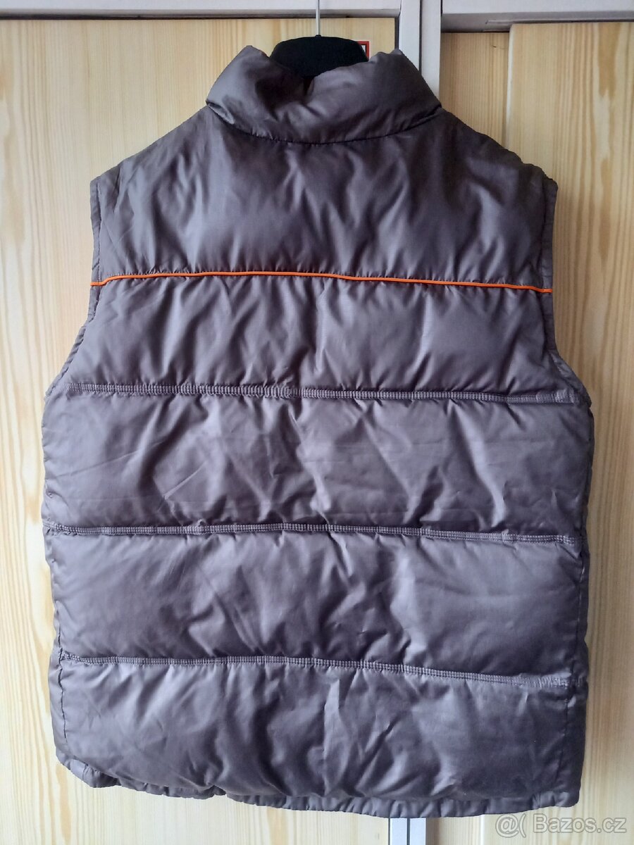 Vesta Nike oboustranná - nová, vel XL (L) - 2