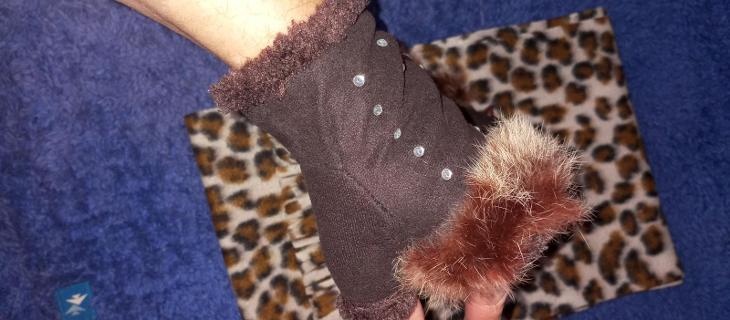 Krásný dámský komplet rukavic a šály - 2