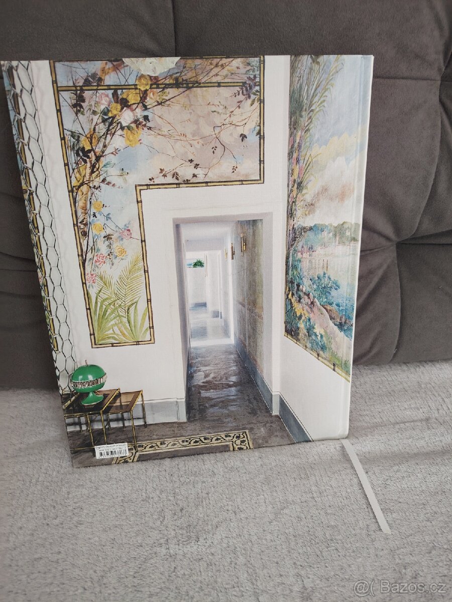 Nová kniha něj.. evropských hotelů - 2