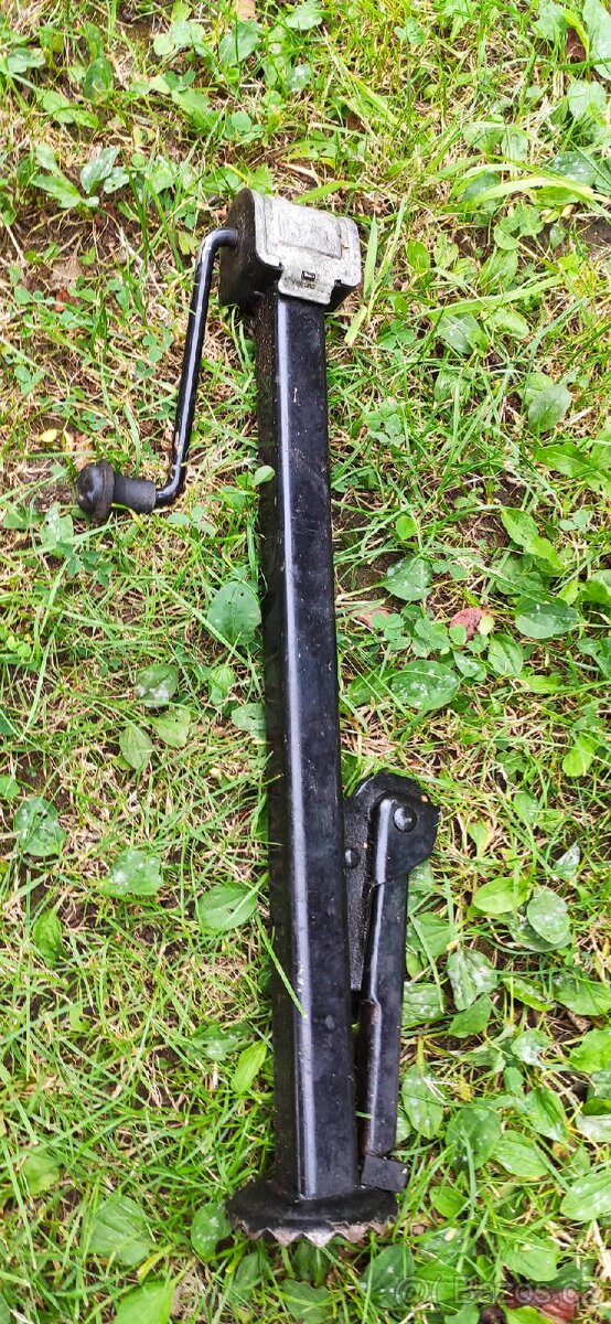 Originální zvedák Škoda 120l - 2