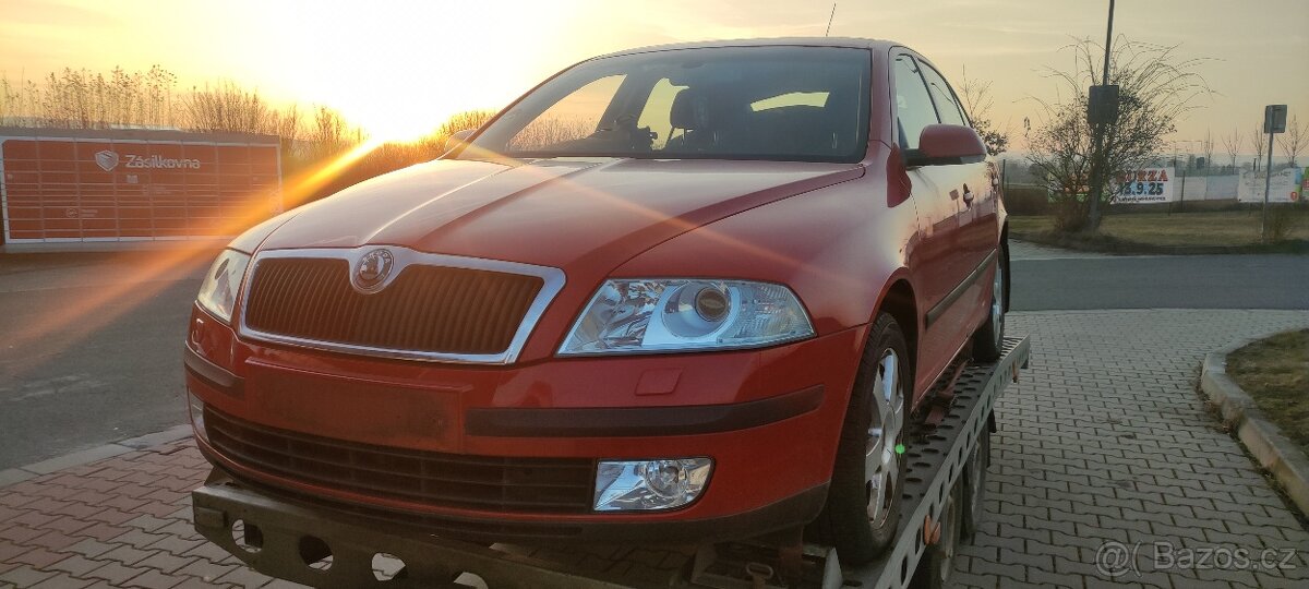 Škoda Octavia 2 2.0fsi anglicky vůz - 2
