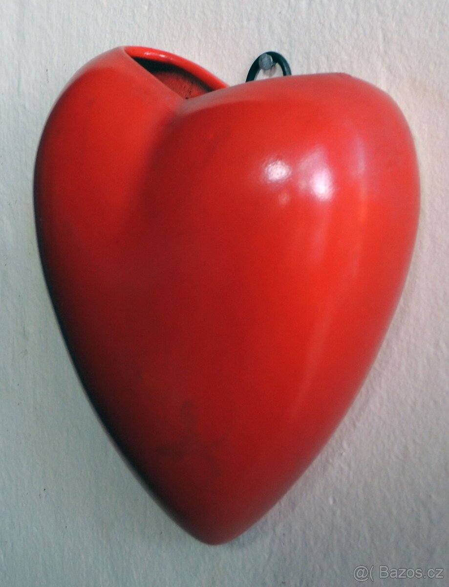 Nástěnná váza - srdíčko - 2