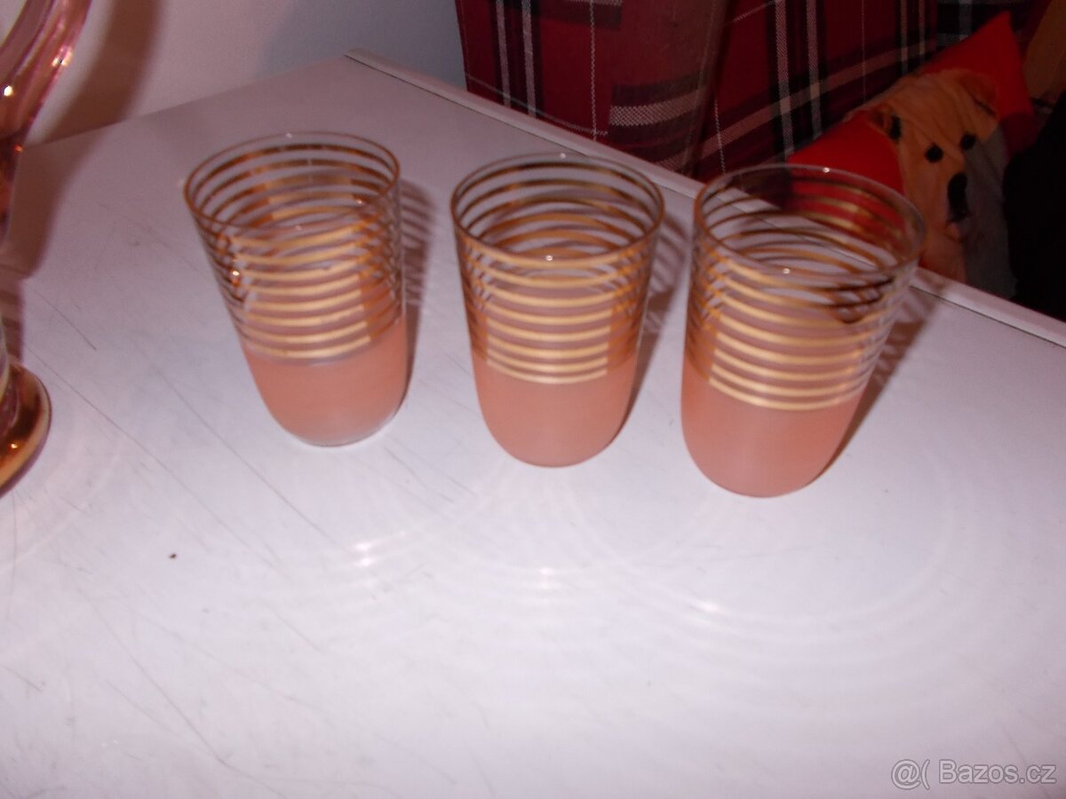 Džbán ve stylu Art Deco - 2