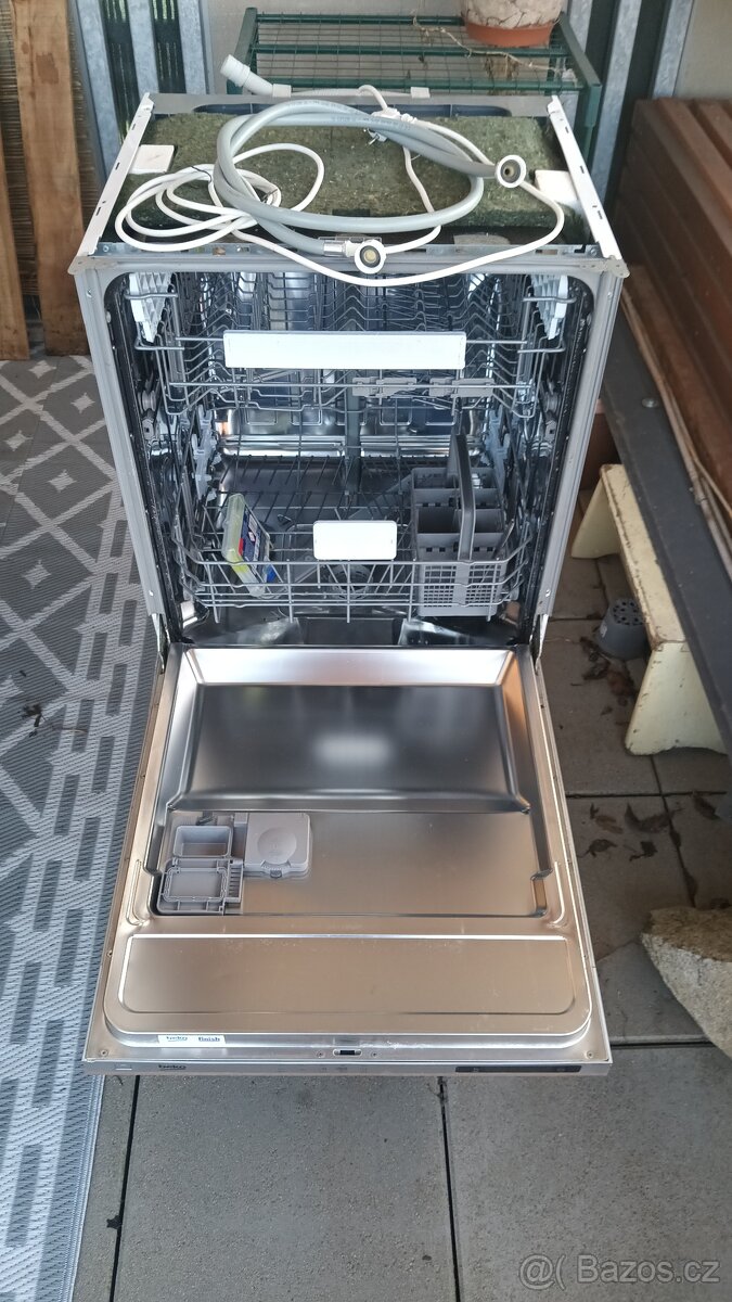 Vestavná myčka BEKO DIN 4520 - 2