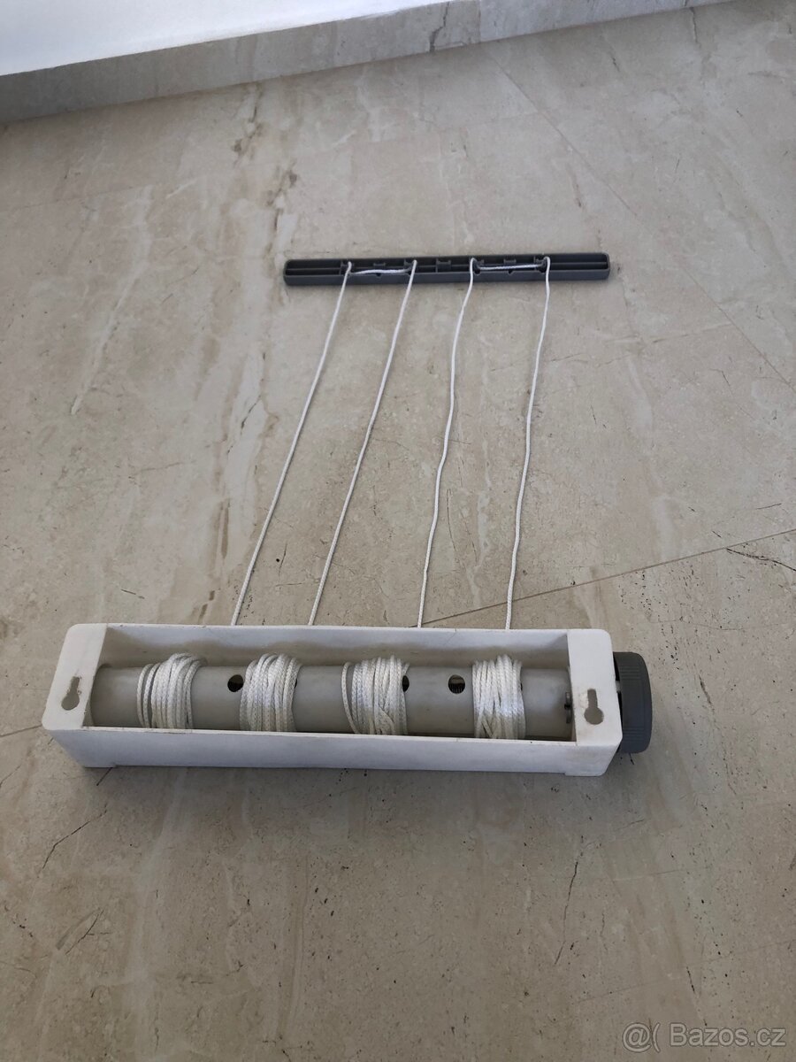 Sušák koupelnový + - 2