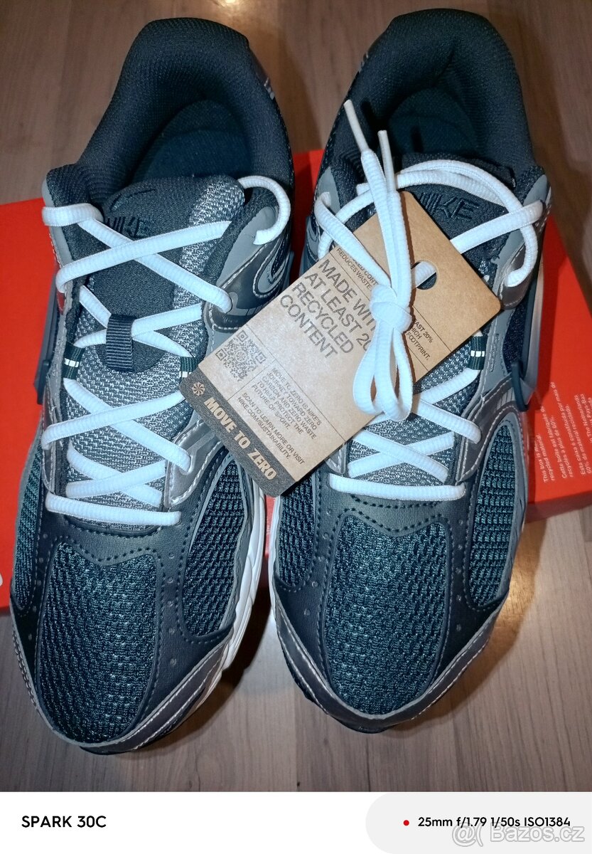 Nike tenisky V5 RNR vel 44,5 originál - 2