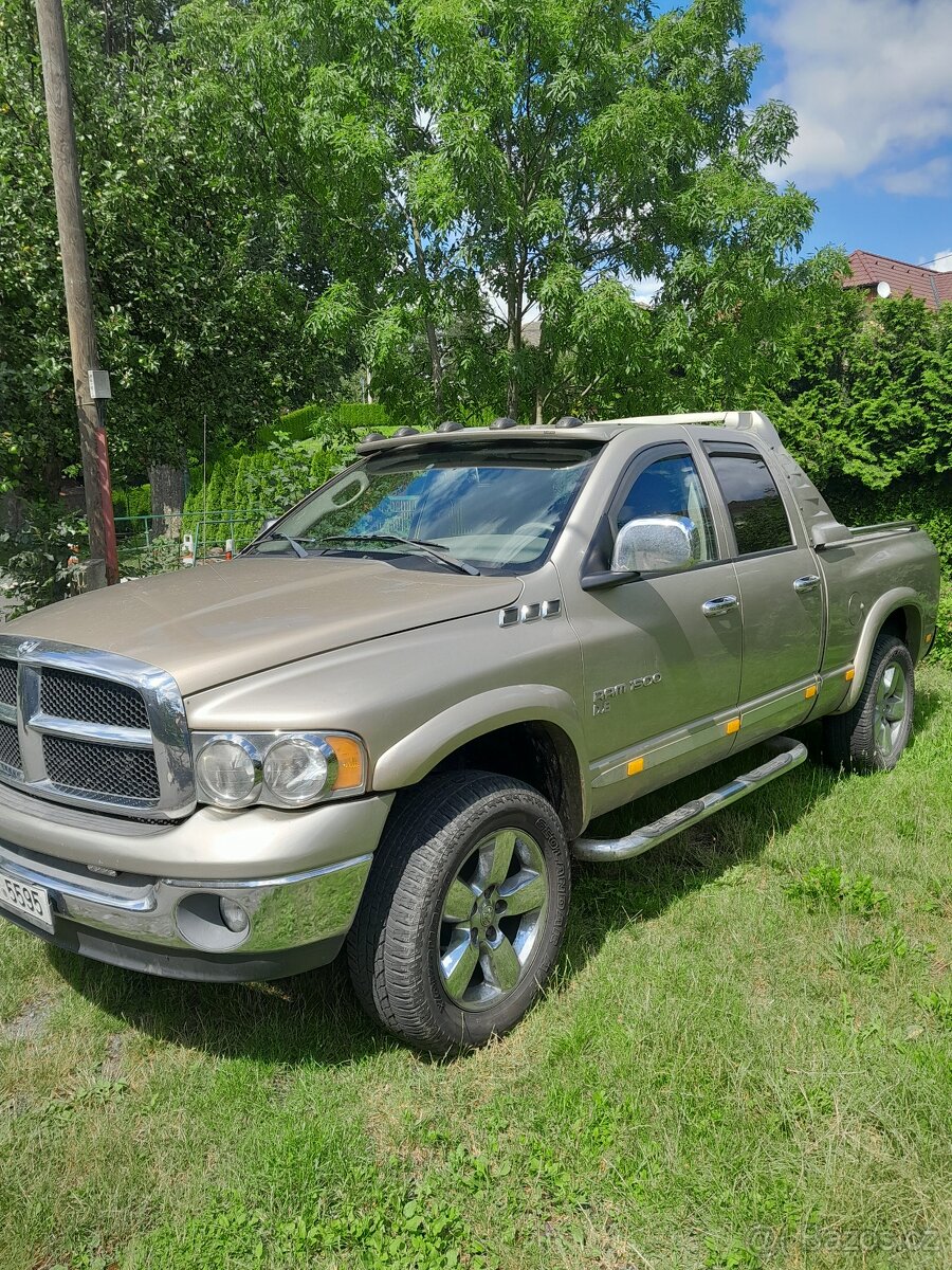 DODGE RAM 1500