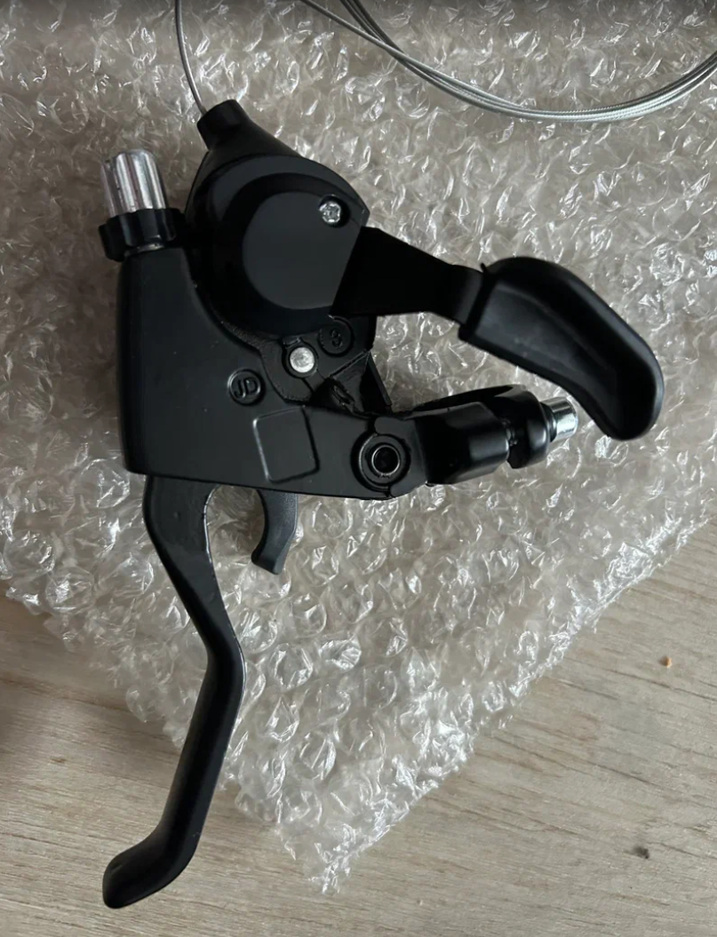 Řazení na kolo pravé a levé, 3/7 rychlosti, s brzdovou pák - 2