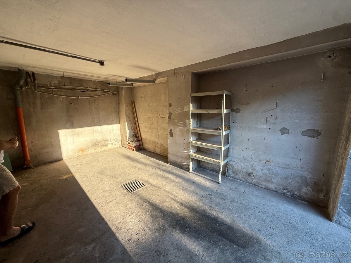 Pronájem Garáže Pardubice - 2