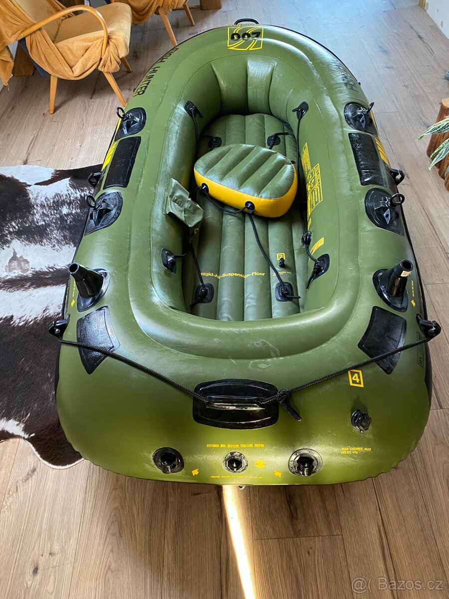 Rybářský člun sevylor HF 280 - 2