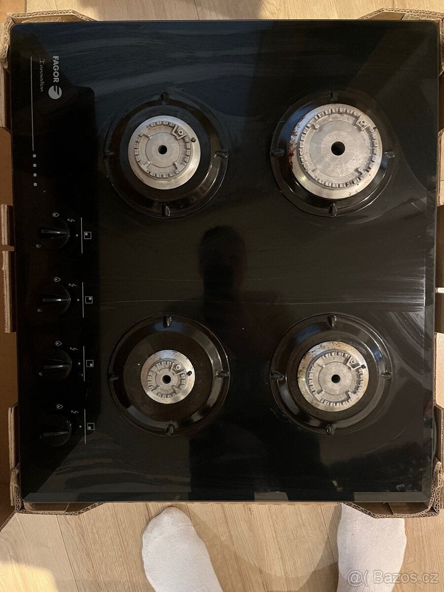 Plynová varná deska Fagor - 2