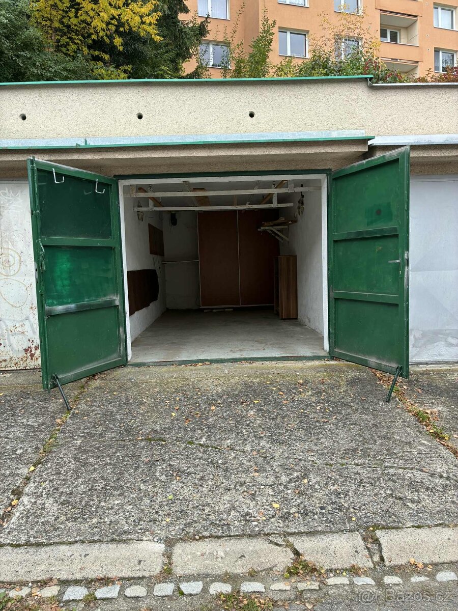 Pronájem Garáže Brno- bystrc - 2