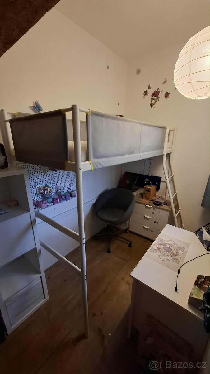 Vysoká postel IKEA VITVAL - 2