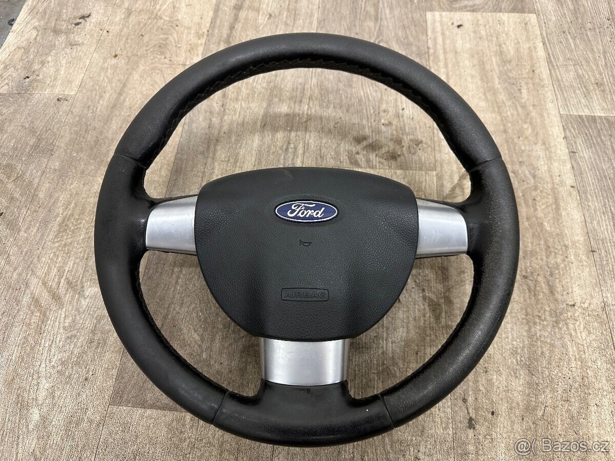 Ford Focus II airbag palubní deska a volant - 2
