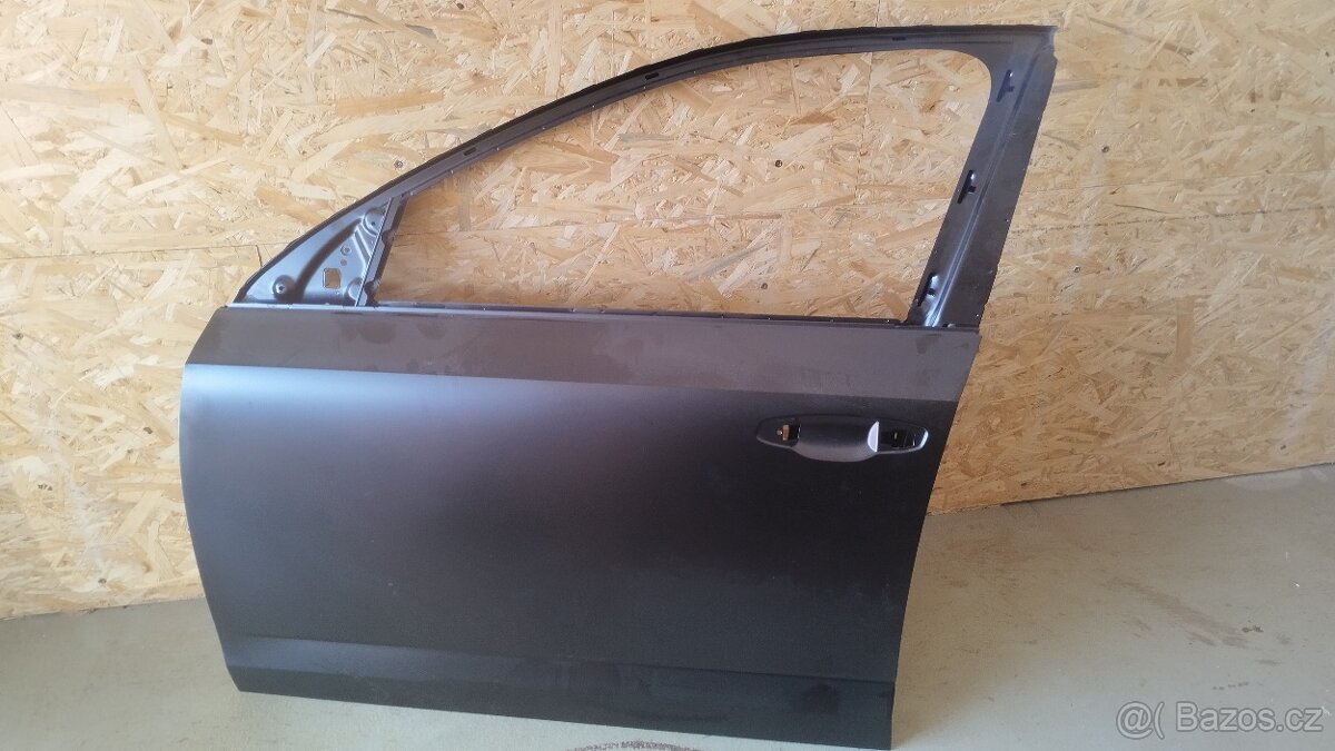 Přední levé dveře Škoda Octavia 3 nové originální - 2