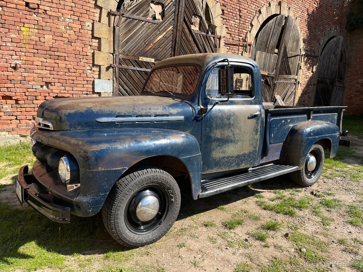 Ford Mercury M3 1951 V8 - 2