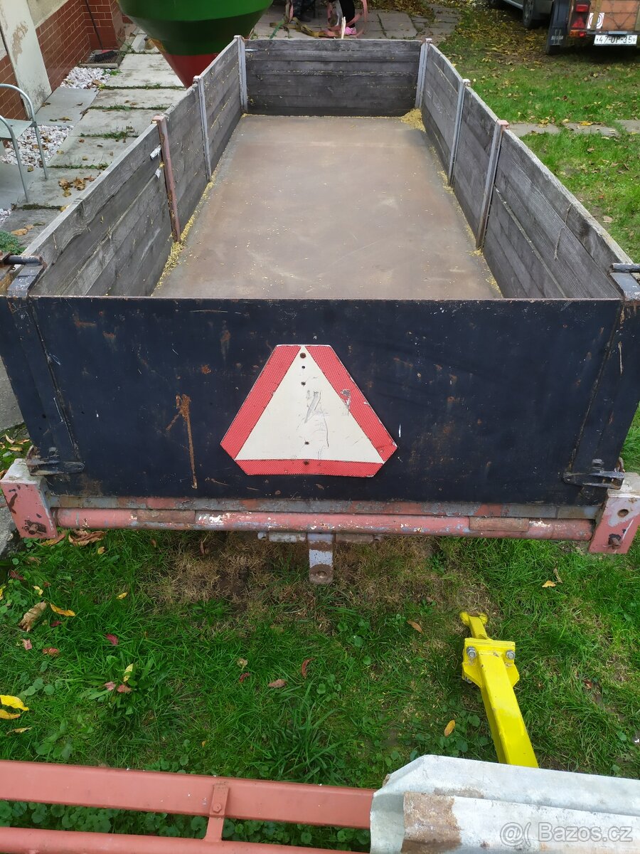 Vlečka /dvoukolka - 2