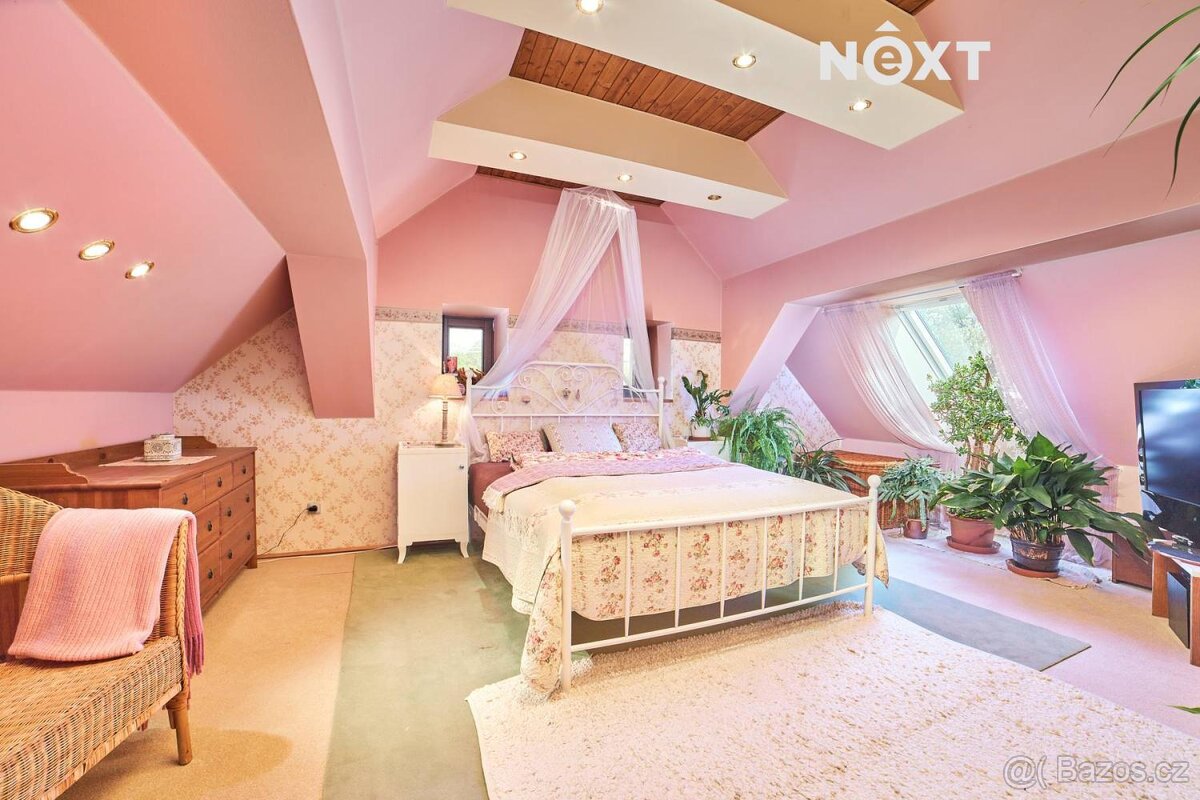 Prodej Rodinný dům, 255㎡ - 2