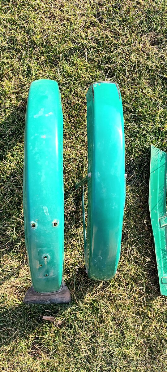 Babetta 210 - kompletní plechy, zelené - 2