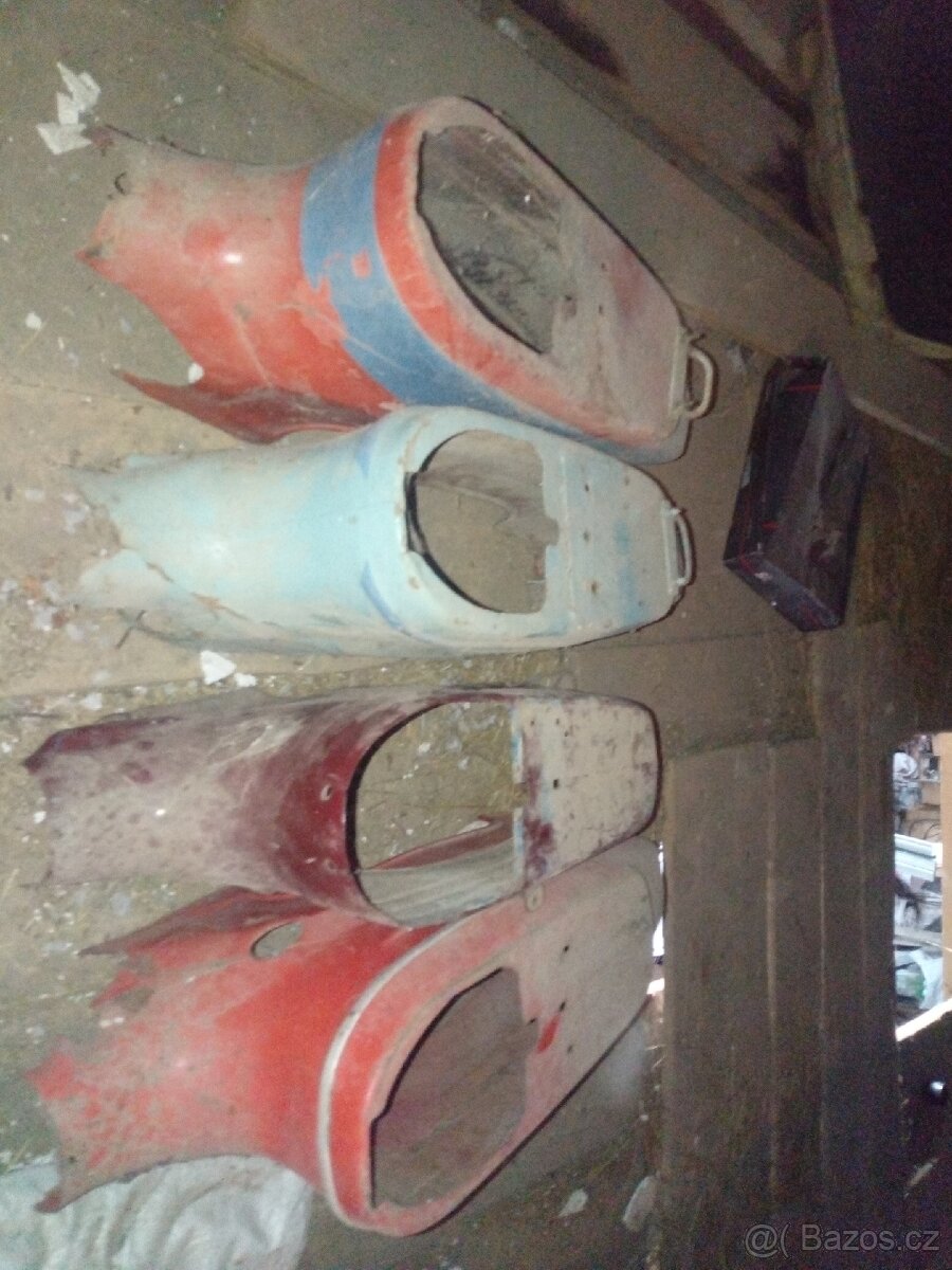 Plechy na Jawa pionýr - 2