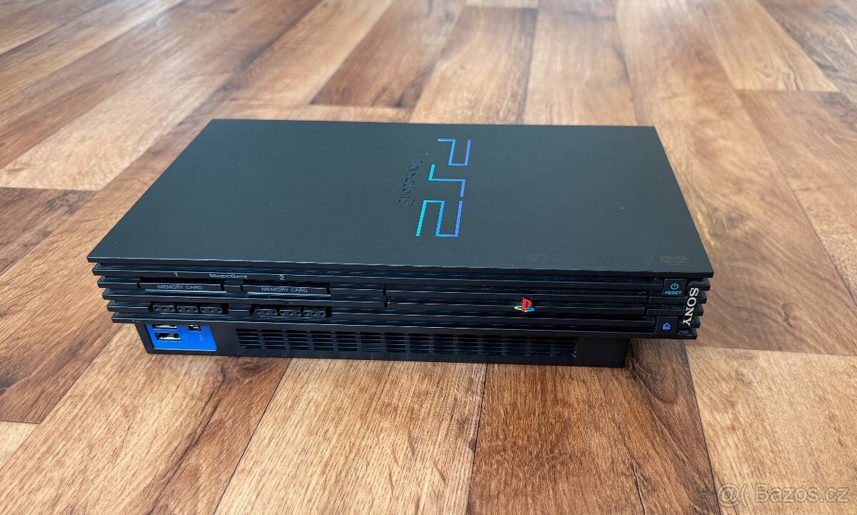 Sony Playstation 2 FAT (SCPH-30004R) černá - 2