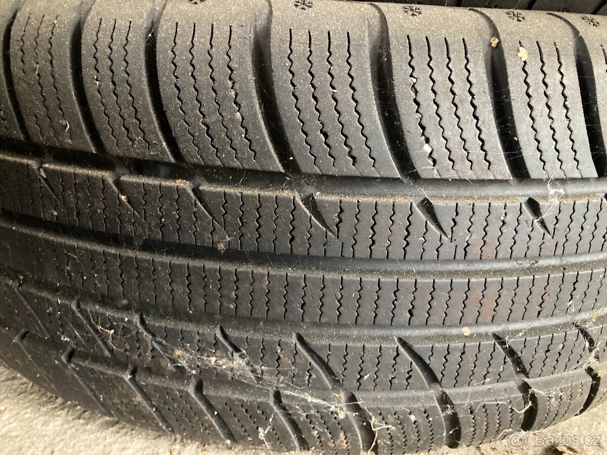 215/65r17 zimní pneu - 2