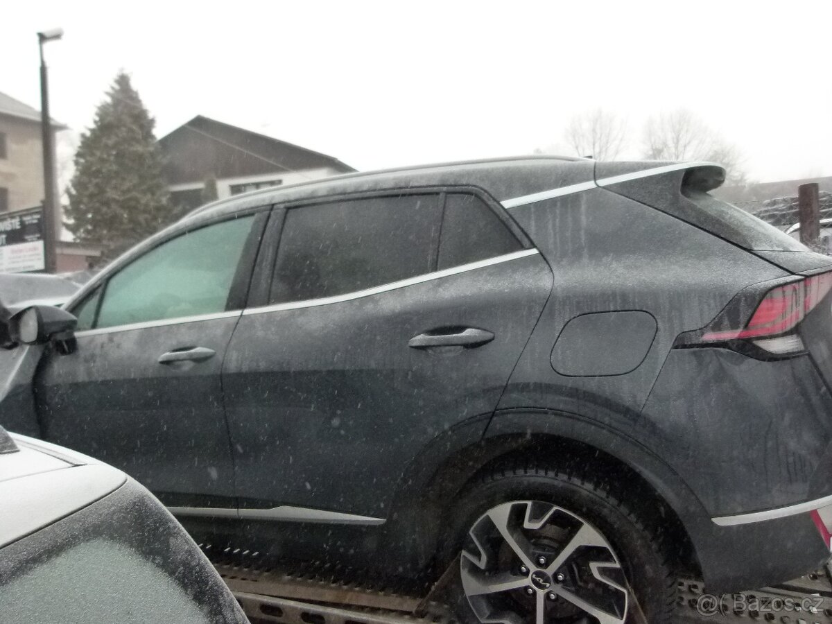 Kia Sportage 2023 1,6 B - 2