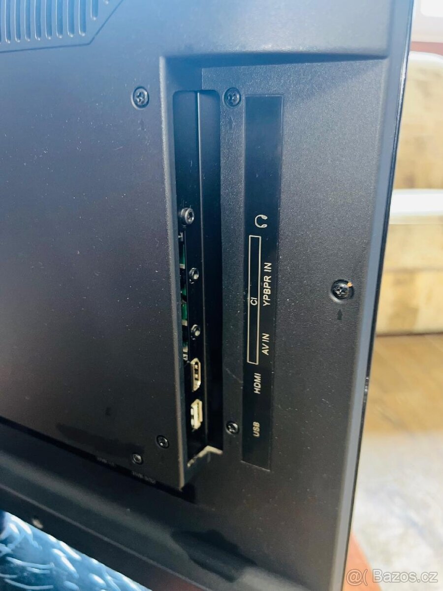 TV Alphatronics Model R-22W eWDSB - 2