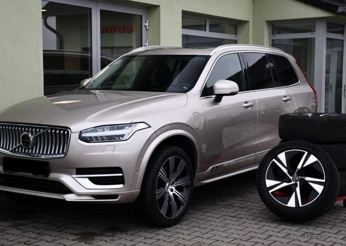 Volvo XC90 T8 - 2