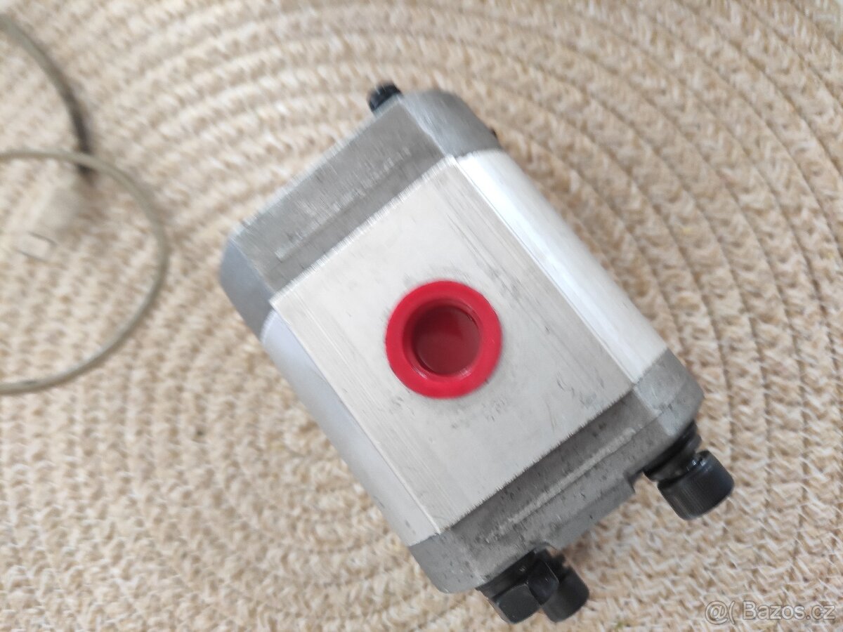 hydraulické čerpadlo - 2