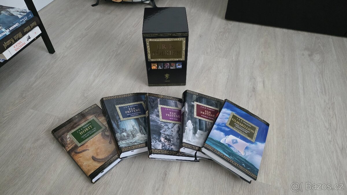 Tolkien Box - Runy 1 - 2