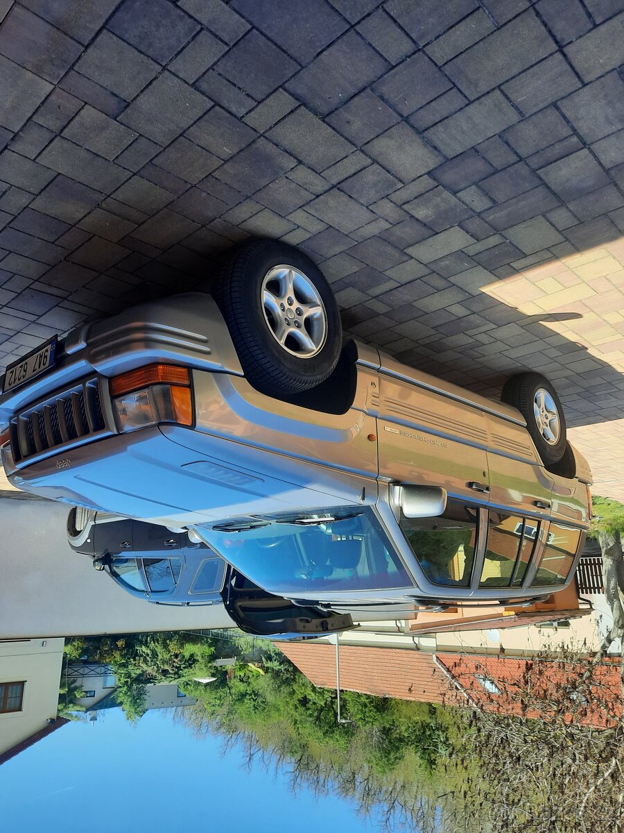 Jeep Grand Cheroke 5,9 - 2