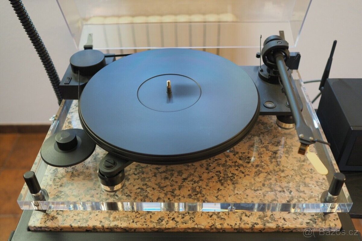 gramofon Pro-ject Perspektive - 2