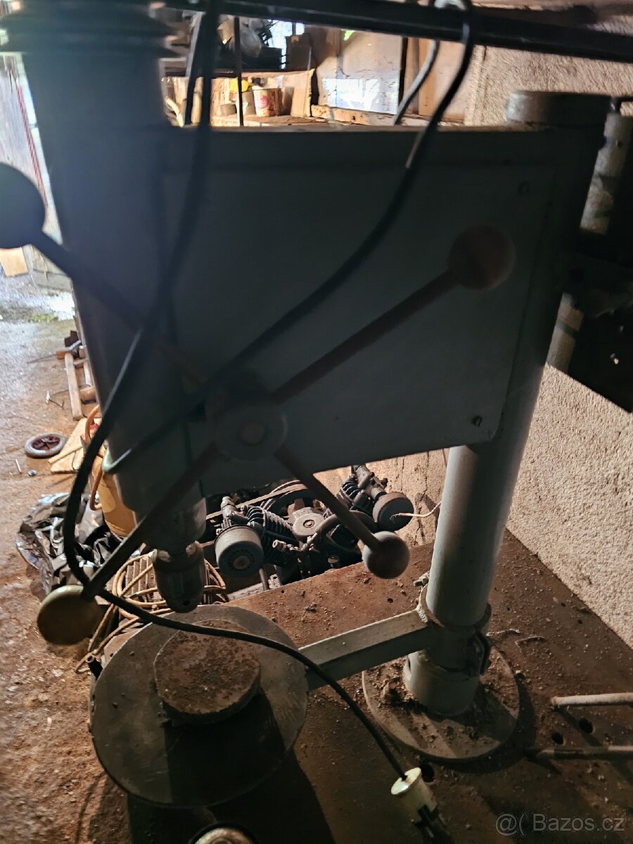 Stojanová vrtačka - 2