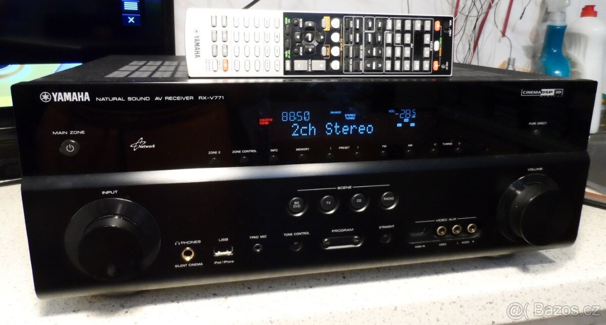 YAMAHA RX-V771 - 2