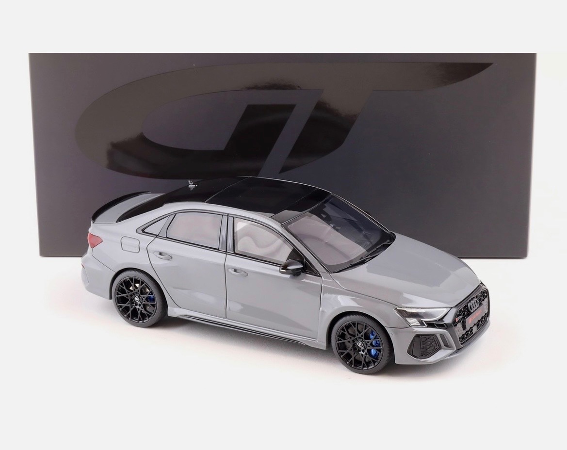 Audi RS3 Sedan GT Spirit 1:18 - nové - 2