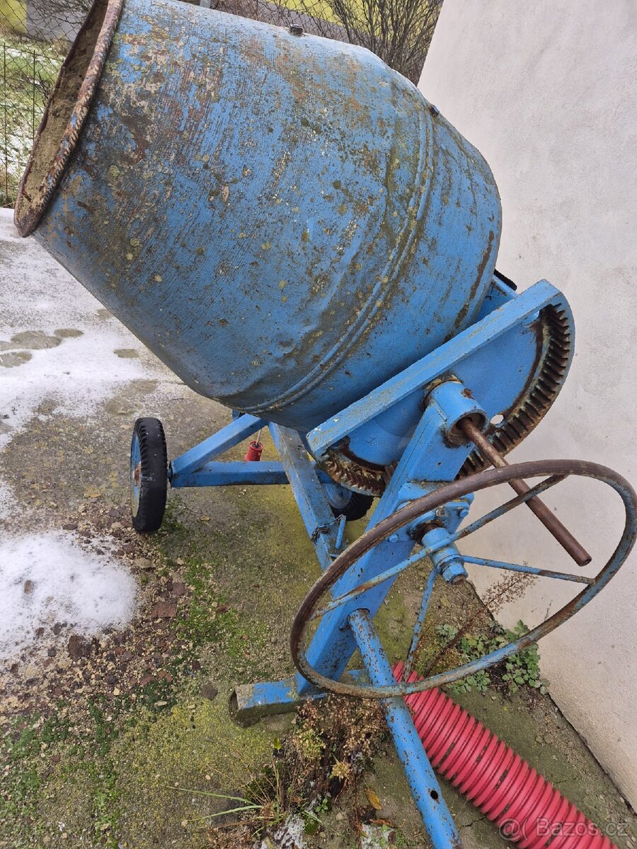Míchačka na beton - 2
