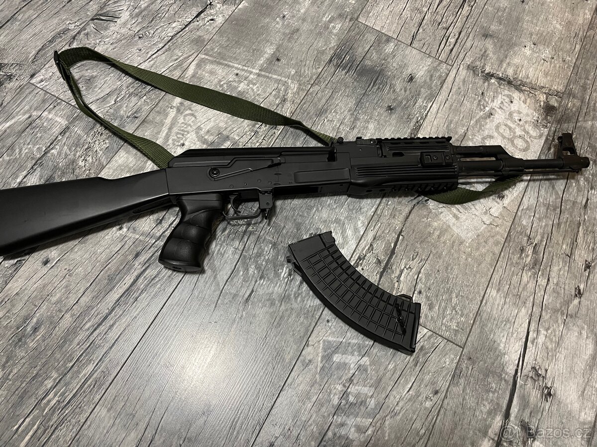 Realistická elektrická airsoftka - 2