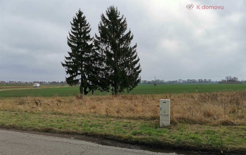 Prodej stavebního pozemku Dolní Sukolom - 2