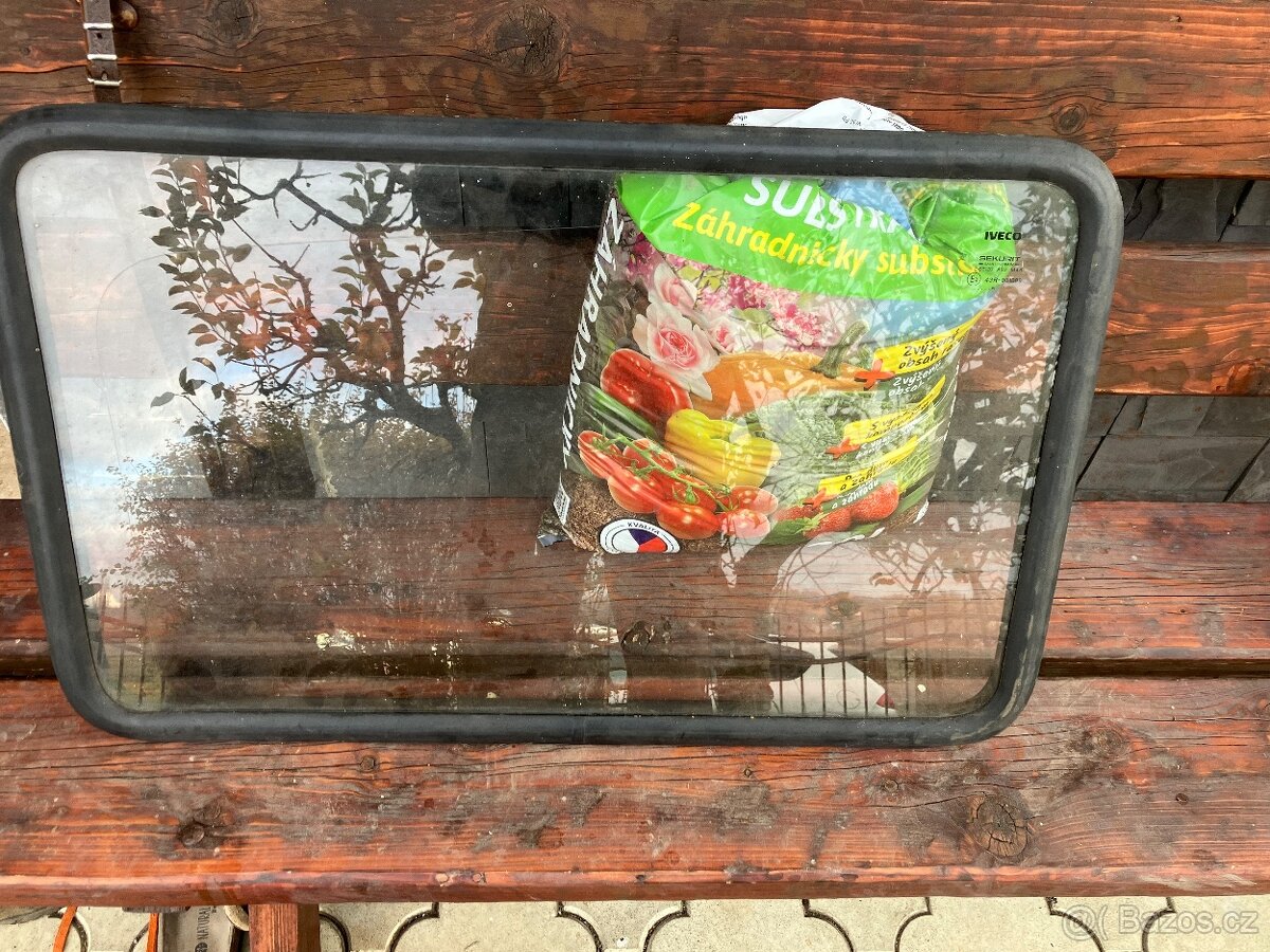 Iveco eurocargo zadní okno - 2