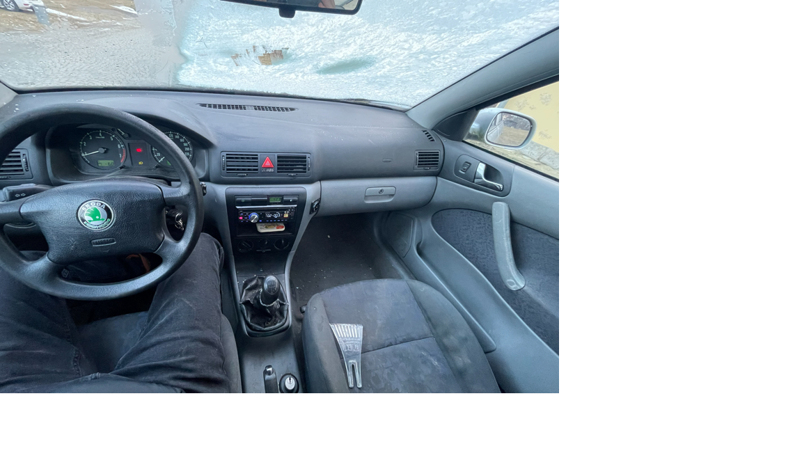 Škoda octavia combi 1.6 benzin - 2