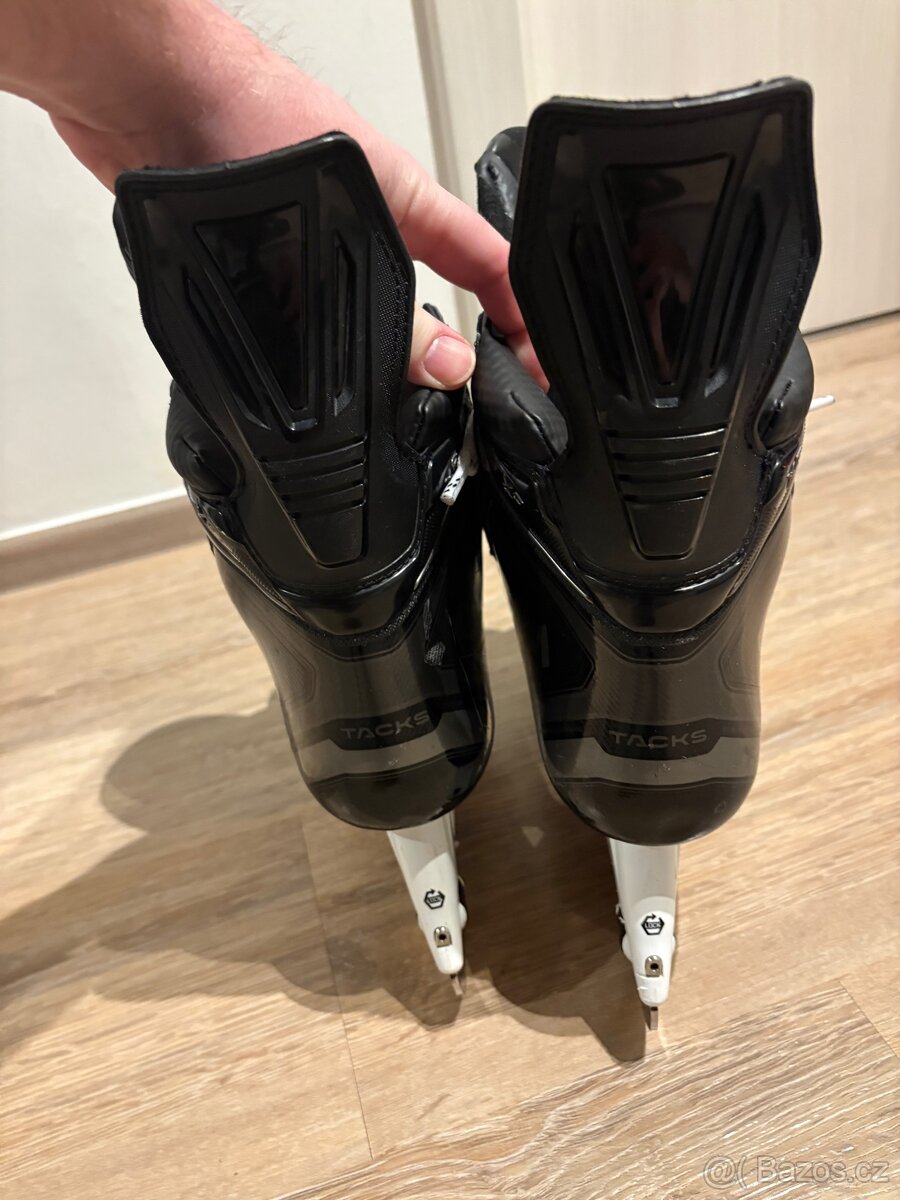 Prodám brusle CCM TACKS XF SR vel. 42 - 2