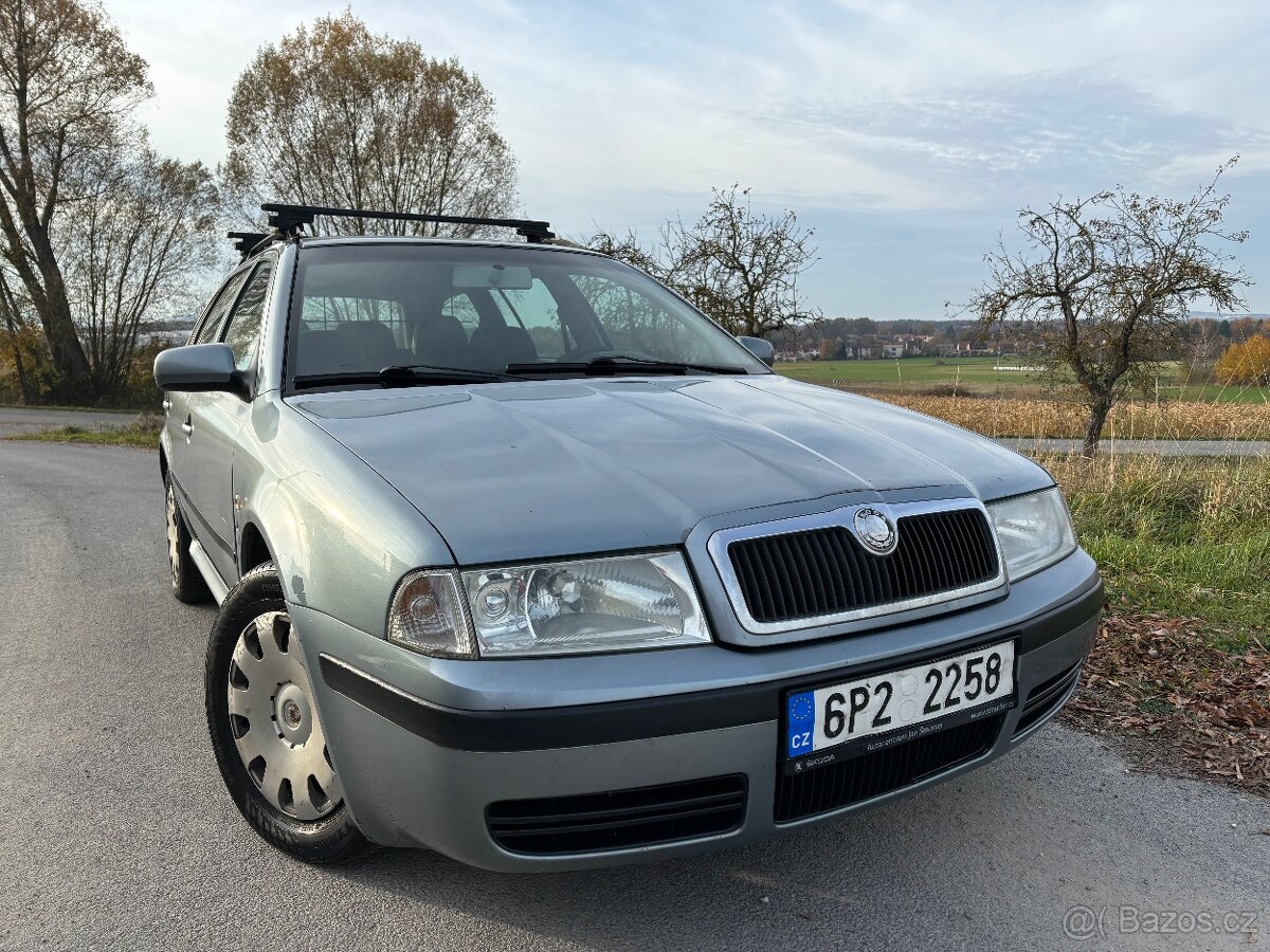 Škoda Octavia - 2